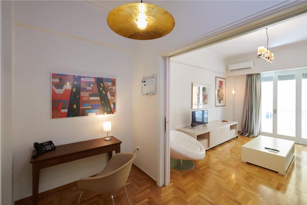 Apartment In The Heart Of The City Athens Ngoại thất bức ảnh