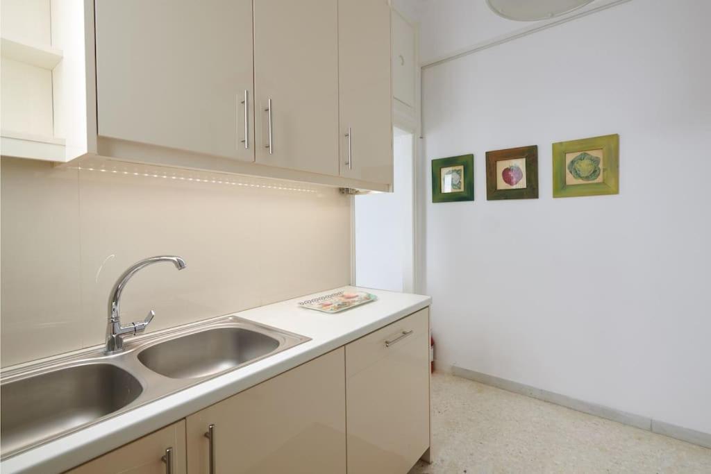 Apartment In The Heart Of The City Athens Ngoại thất bức ảnh